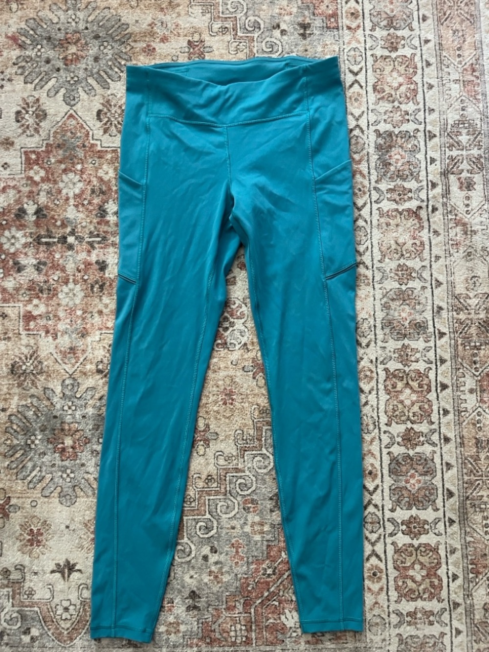 lululemon Teal Leggings | Swift speed | Pockets & back zipper